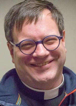 Rev. Erik Broeren